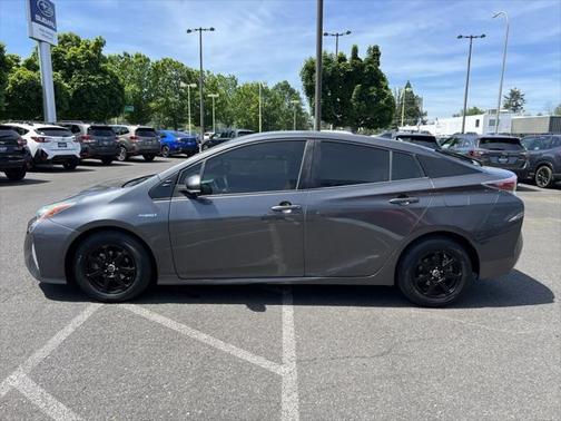 2016 Toyota Prius Two