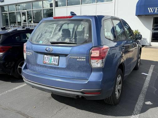 2017 Subaru Forester 2.5i