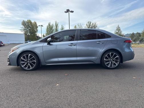 2020 Toyota Corolla XSE