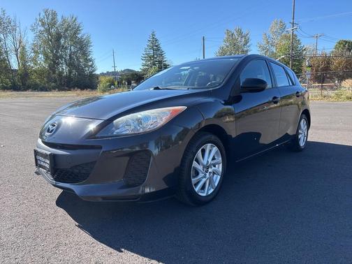 2013 Mazda Mazda3 i Touring