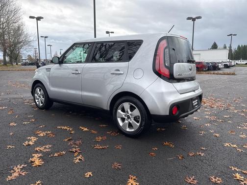 2018 Kia Soul Base
