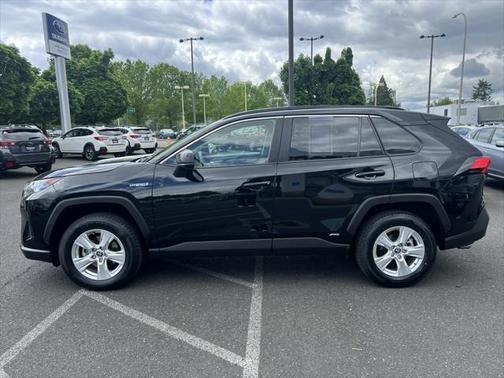 2020 Toyota RAV4 Hybrid LE