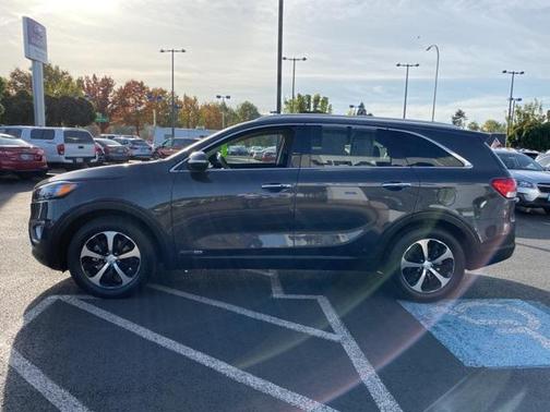 2017 Kia Sorento EX