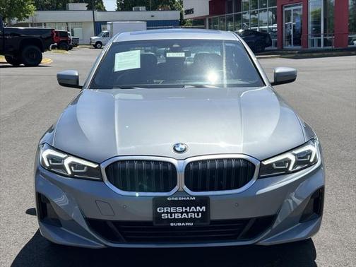 2024 BMW 330 i xDrive