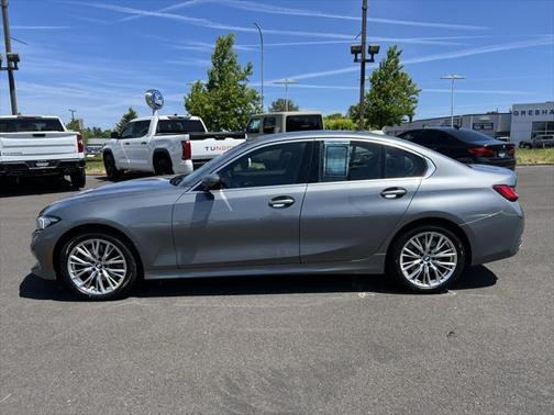 2024 BMW 330 i xDrive