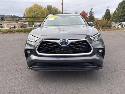 2020 Toyota Highlander Hybrid XLE
