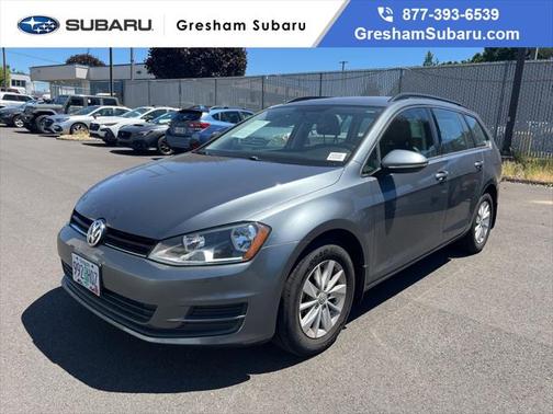 2015 Volkswagen Golf SportWagen TSI S 4-Door