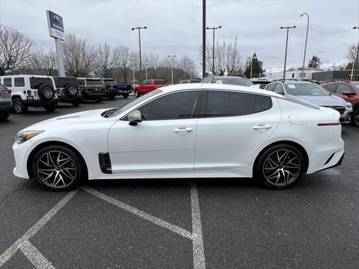 2022 Kia Stinger GT-Line
