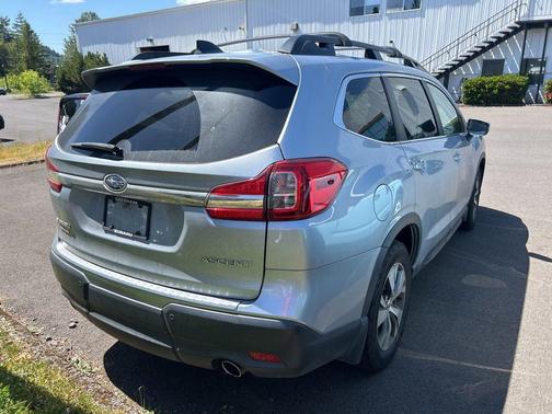 Ice Silver Metallic 2020 Subaru Ascent Premium 7-Passenger