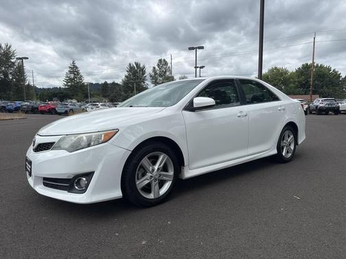 2014 Toyota Camry SE