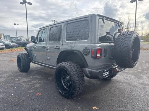 2022 Jeep Wrangler Unlimited High Tide 4x4