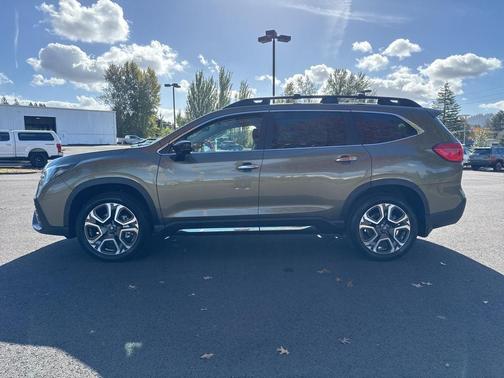 2025 Subaru Ascent Touring 7-Passenger