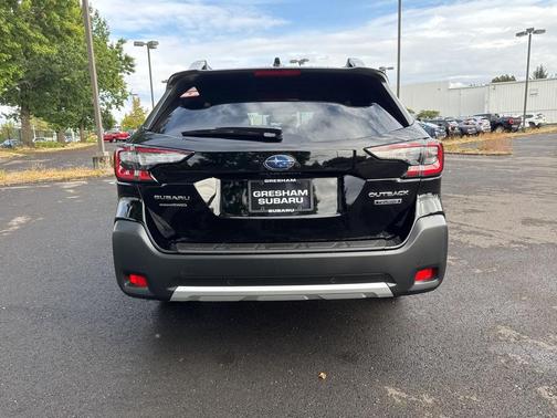 2025 Subaru Outback Touring