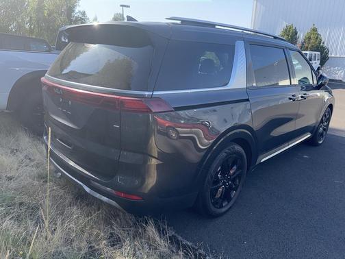 2024 Kia Carnival SX Prestige
