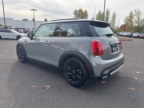 2023 MINI Hardtop Cooper