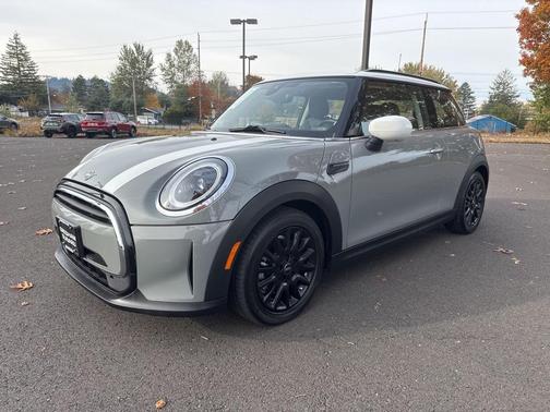 2023 MINI Hardtop Cooper