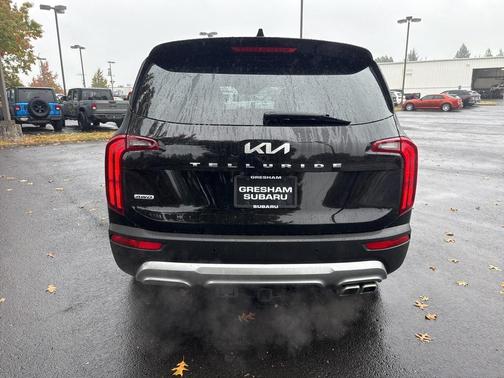 2022 Kia Telluride S