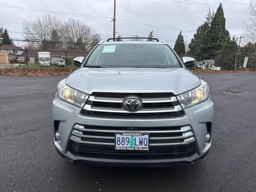2018 Toyota Highlander Limited Platinum