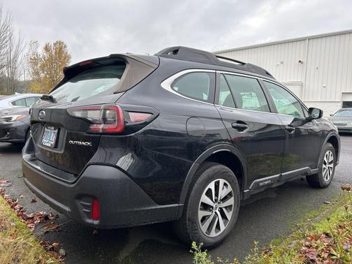 2020 Subaru Outback Base