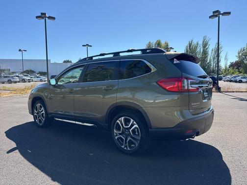2025 Subaru Ascent Limited 7-Passenger