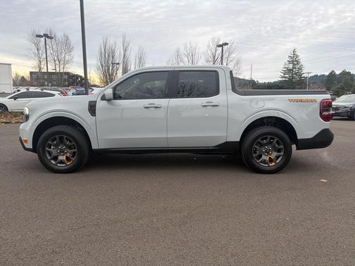 2023 Ford Maverick Lariat