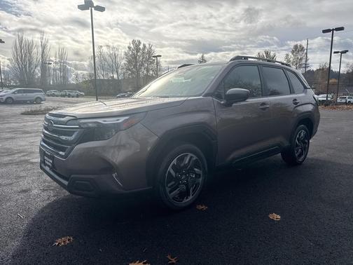 2025 Subaru Forester Hybrid Premium