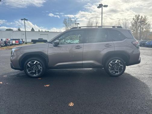 2025 Subaru Forester Hybrid Premium