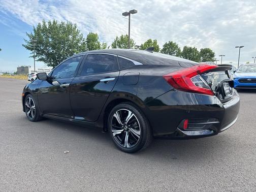 2017 Honda Civic Touring
