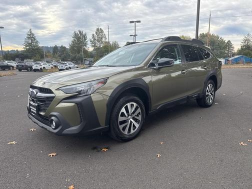 2023 Subaru Outback Premium