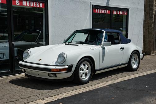 1989 Porsche 911 Cabriolet