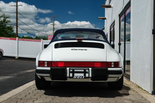 1989 Porsche 911 Cabriolet