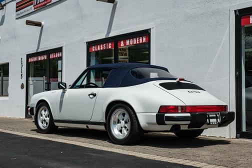 1989 Porsche 911 Cabriolet