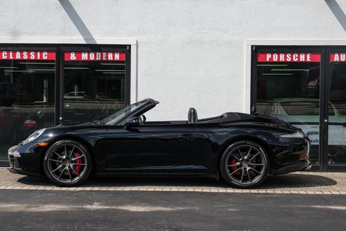 2015 Porsche 911 Carrera S