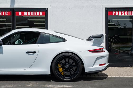 2018 Porsche 911 GT3