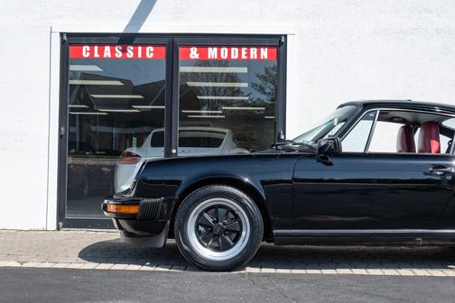 1988 Porsche 911 Base