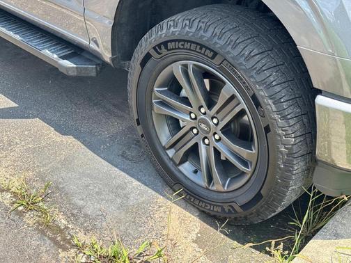 Gray 2022 Ford F-150 XLT
