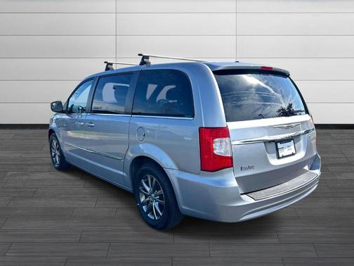 Billet Silver Metallic Clearcoat 2016 Chrysler Town & Country S