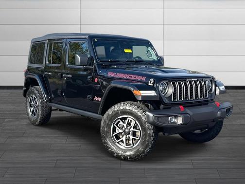 Black Clearcoat 2026 Jeep Wrangler Rubicon