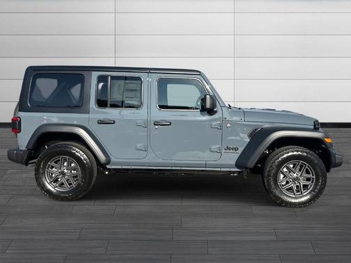 Anvil Clearcoat 2026 Jeep Wrangler Sport