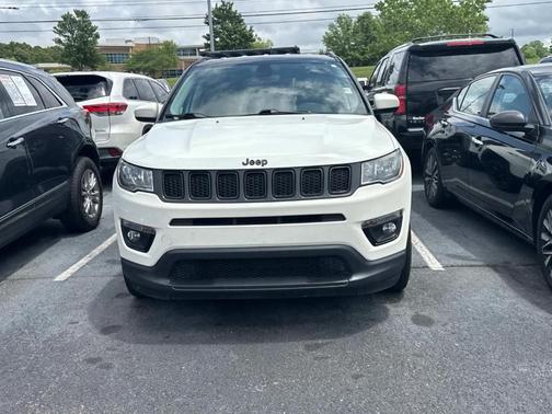 White Clearcoat 2021 Jeep Compass Altitude