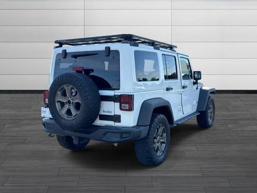 Bright White Clearcoat 2018 Jeep Wrangler JK Unlimited Sport