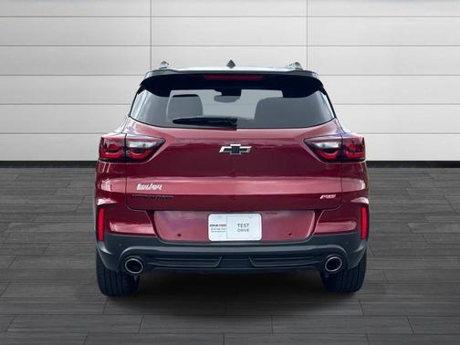Crimson Metallic 2025 Chevrolet Trailblazer RS