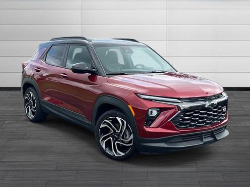 Crimson Metallic 2025 Chevrolet Trailblazer RS