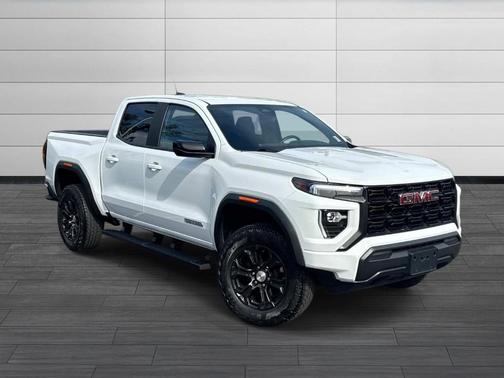 Summit White 2024 GMC Canyon Elevation