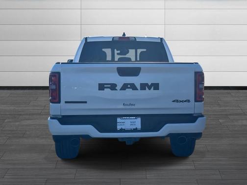 Bright White Clearcoat 2026 RAM 1500 Big Horn/Lone Star