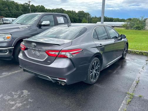 Predawn Gray Mica 2019 Toyota Camry SE