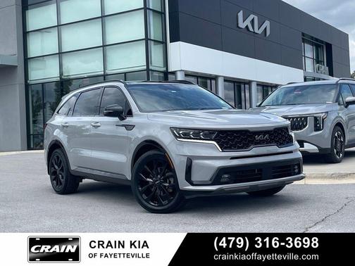 Gray 2022 Kia Sorento SX