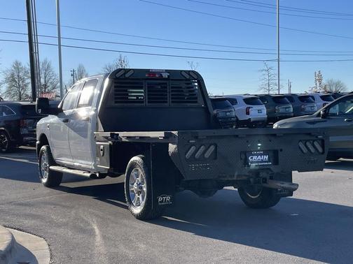 2024 RAM 2500 Tradesman Crew Cab 4x4 8' Box