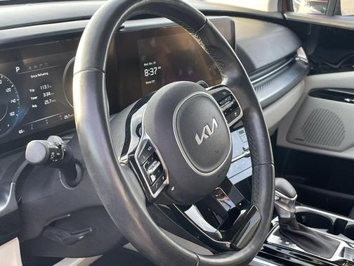 2023 Kia Carnival SX Prestige