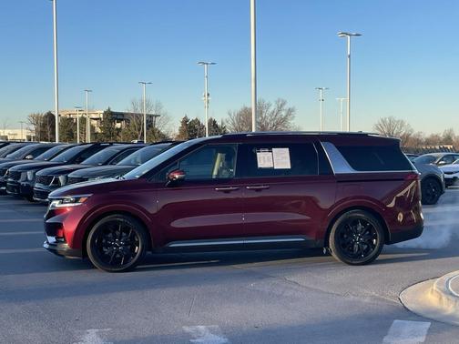 2023 Kia Carnival SX Prestige